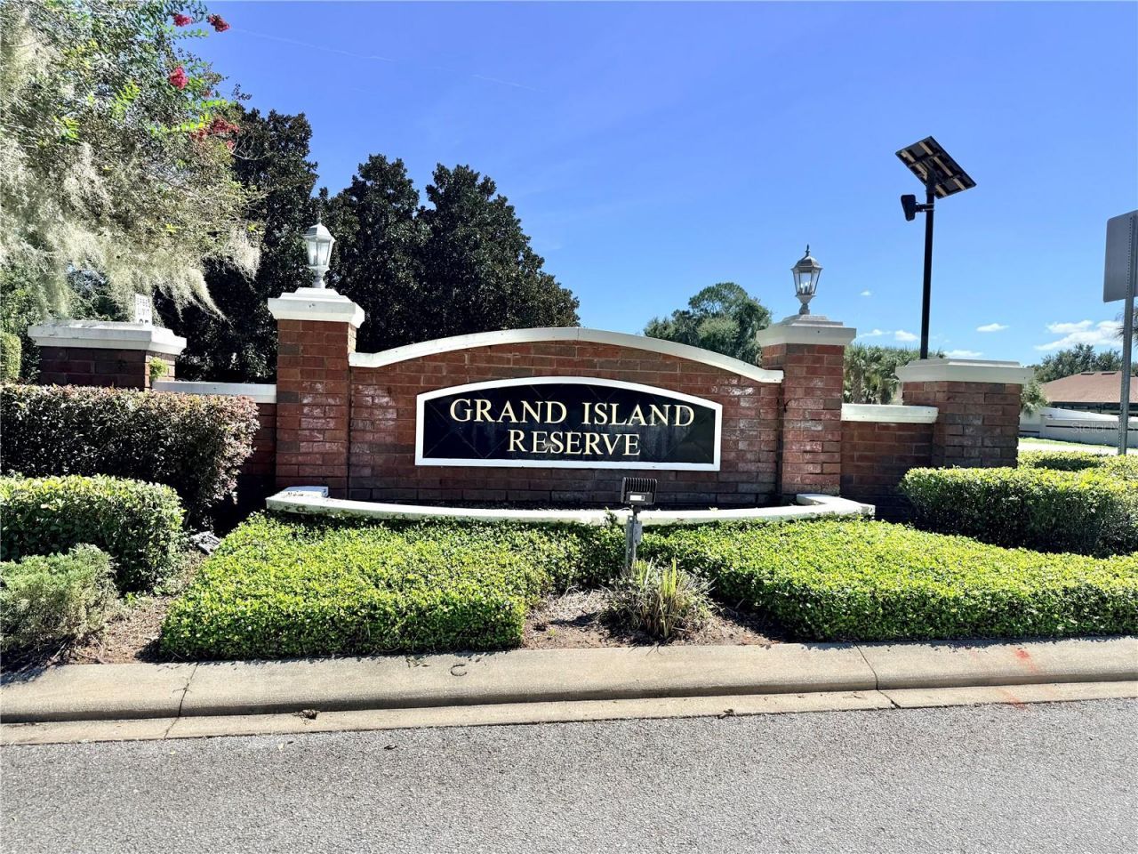 2769 Limerick Circle , Grand Island, FL 32735 Photo