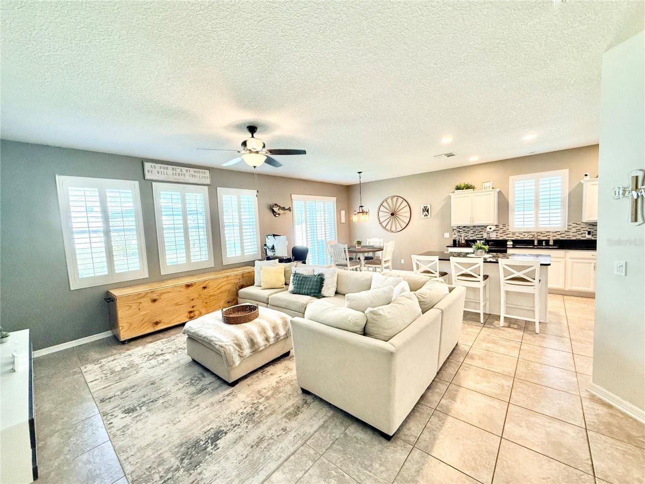 2769 Limerick Circle , Grand Island, FL 32735 Photo