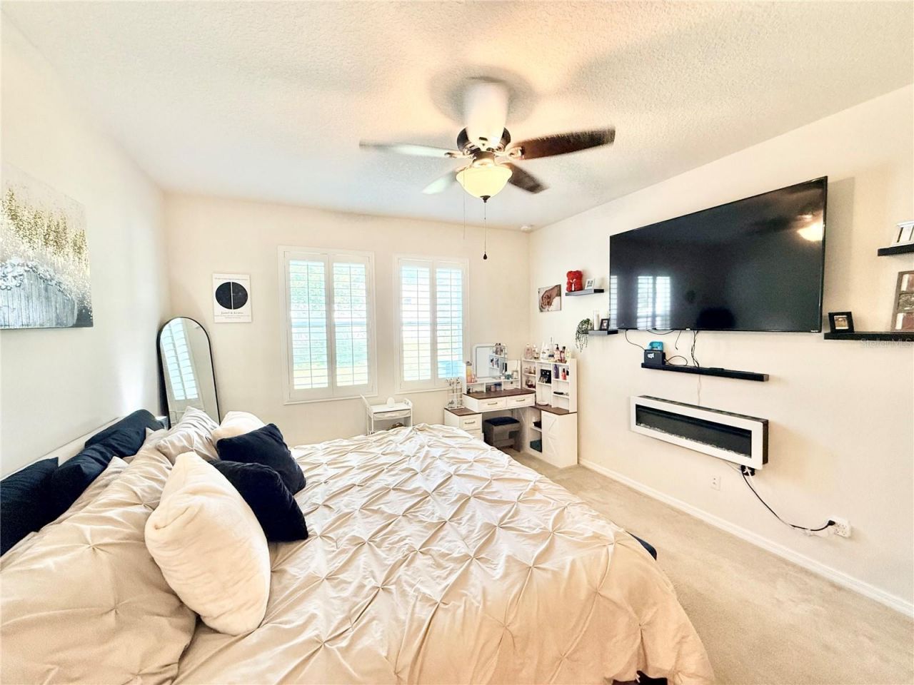 2769 Limerick Circle , Grand Island, FL 32735 Photo
