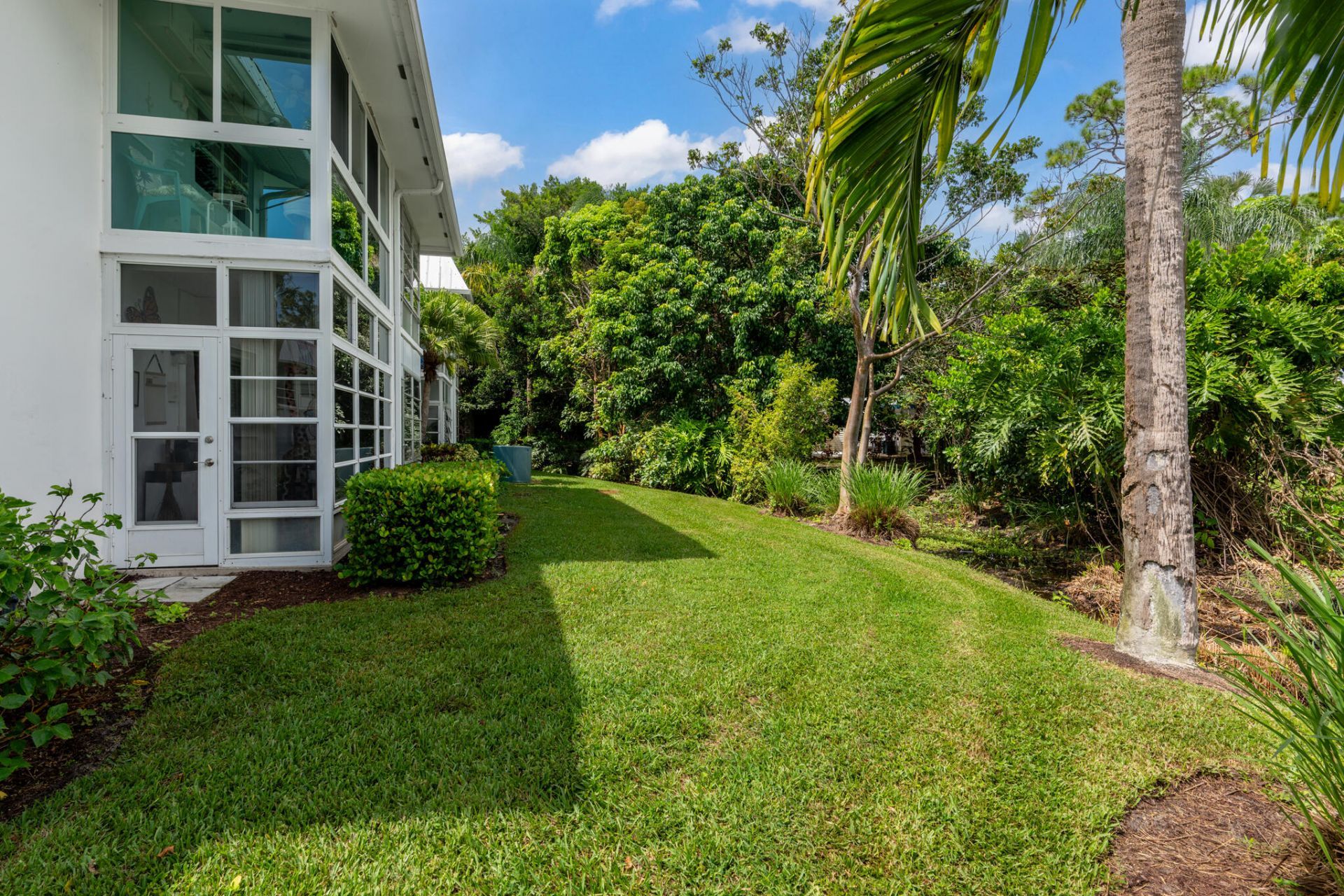 2929 SE Ocean Boulevard, Unit O1, Stuart, FL 34996 Photo