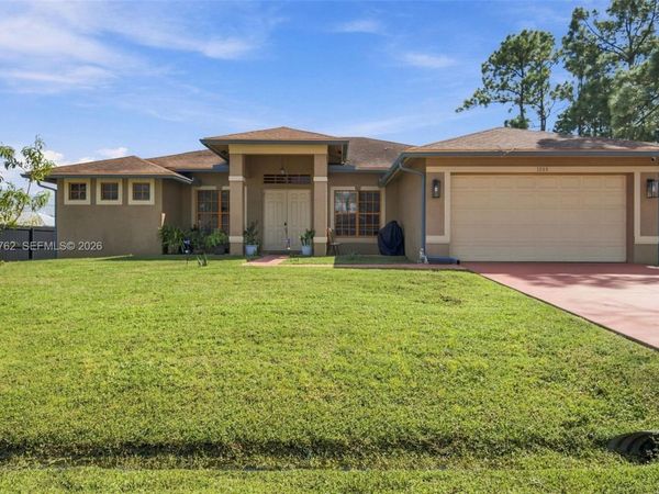 1268 SW Patricia Ave , Port St. Lucie, FL 34953