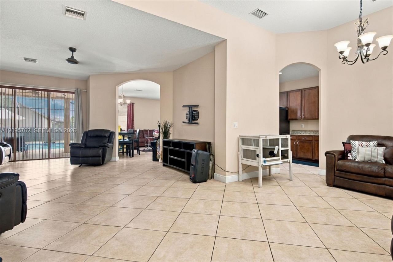 1268 SW Patricia Ave, Port Saint Lucie, FL 34953 Photo
