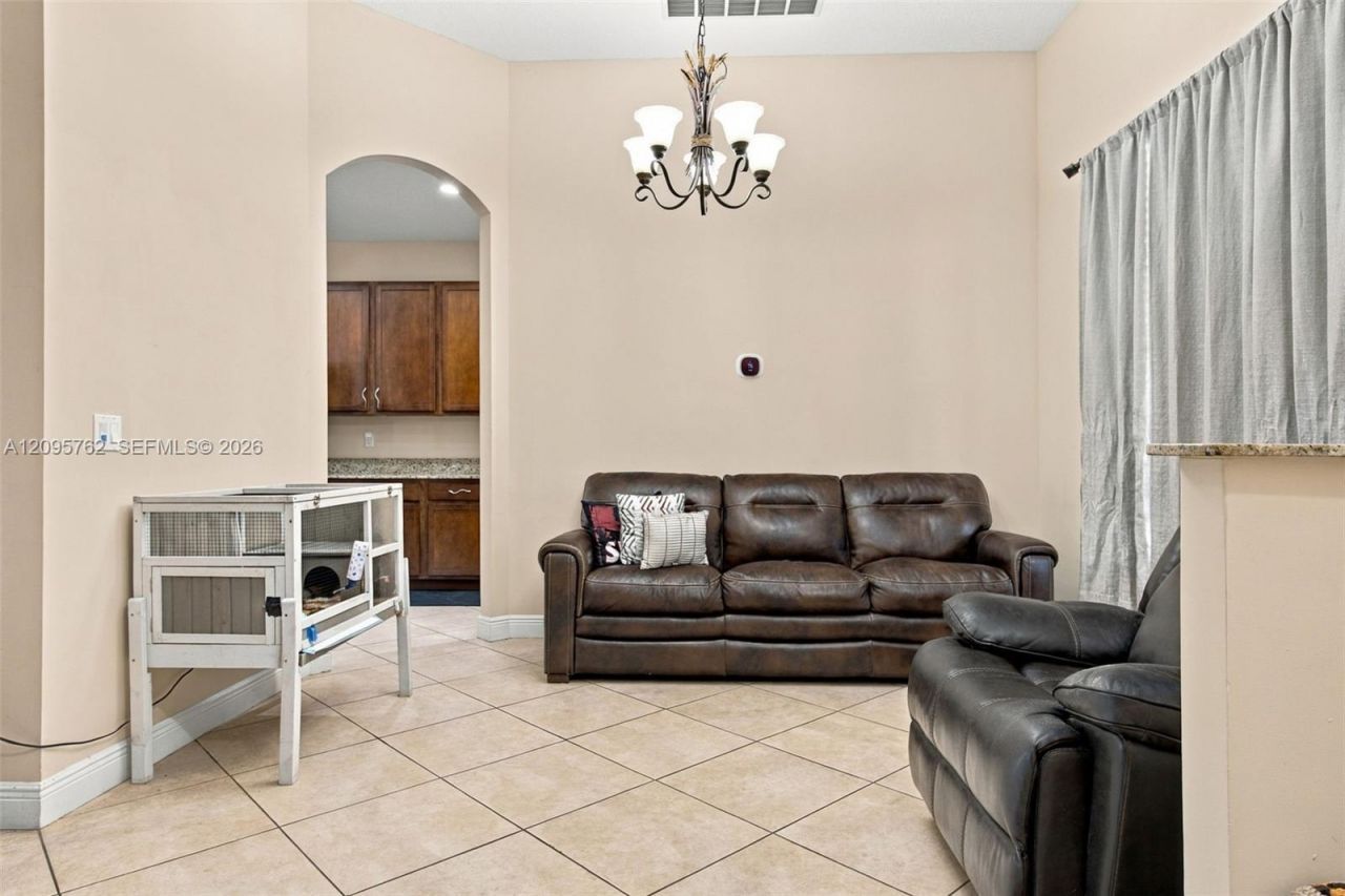 1268 SW Patricia Ave, Port Saint Lucie, FL 34953 Photo