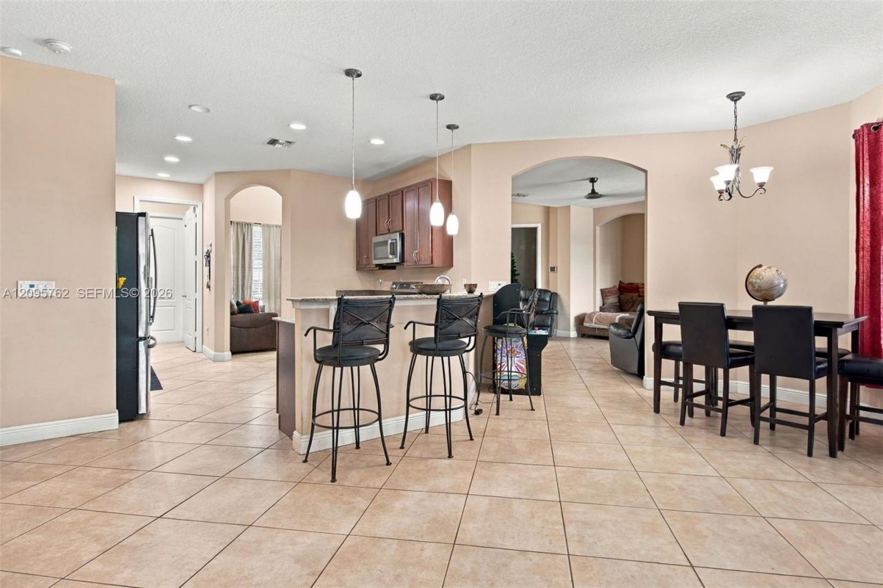 1268 SW Patricia Ave, Port Saint Lucie, FL 34953 Photo