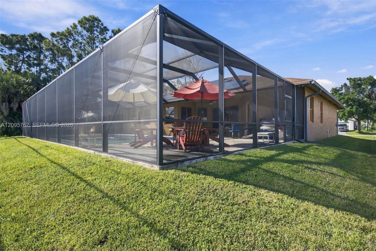 1268 SW Patricia Ave, Port Saint Lucie, FL 34953 Photo