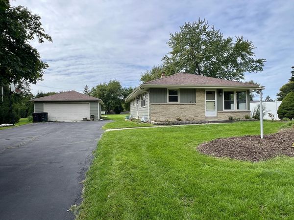 8401 S 36th St, Franklin, WI 53132
