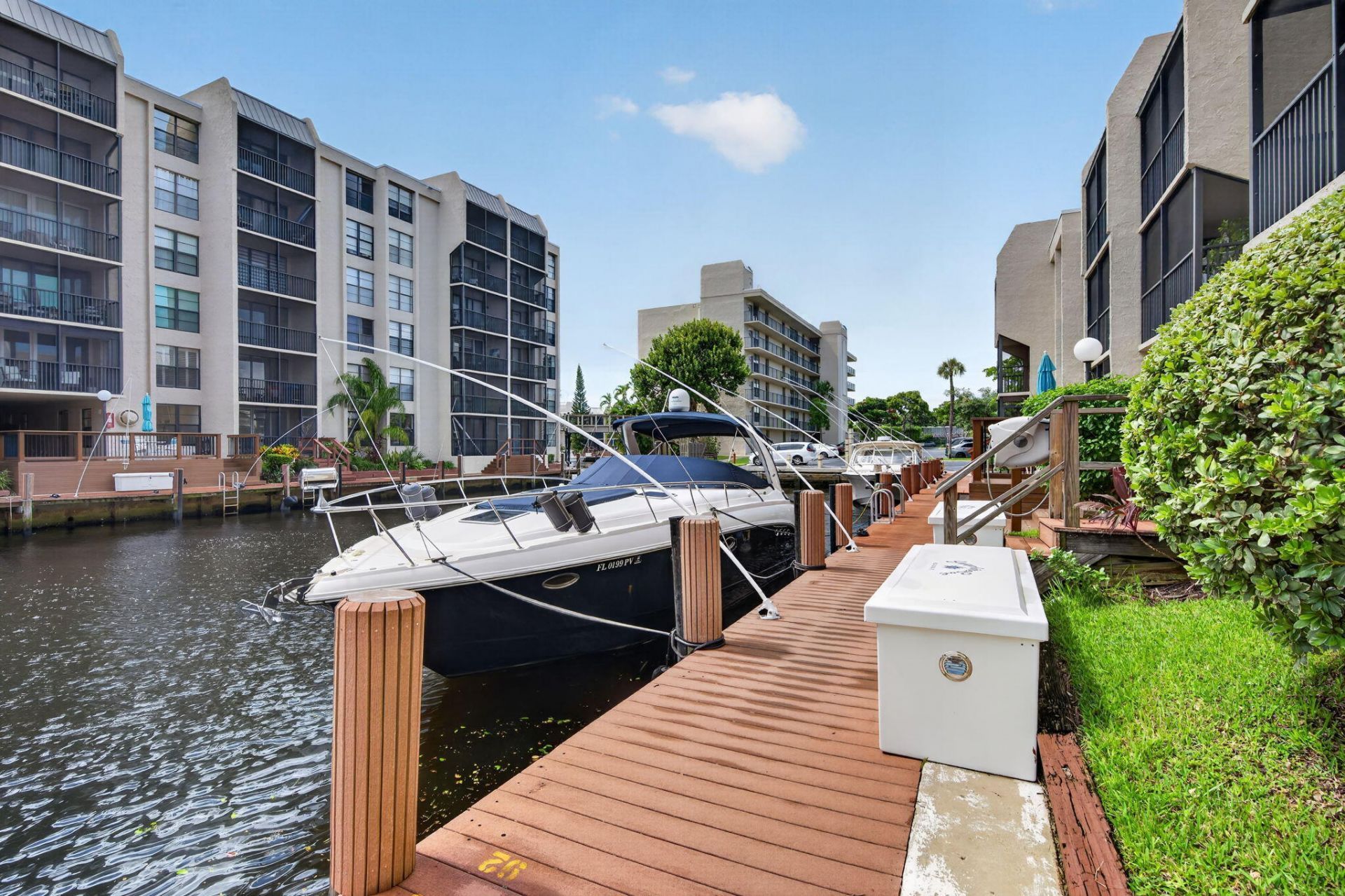 8 Royal Palm Way, Unit 104, Boca Raton, FL 33432 Photo