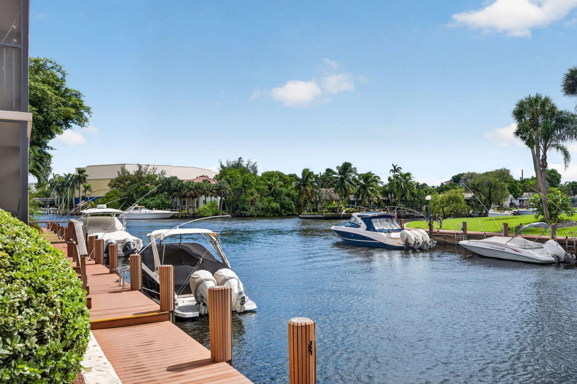 8 Royal Palm Way, Unit 104, Boca Raton, FL 33432 Photo