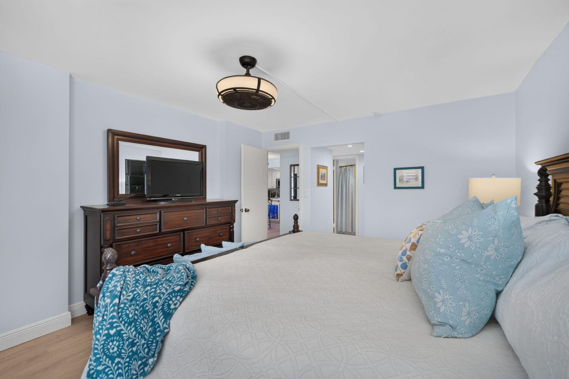 8 Royal Palm Way, Unit 104, Boca Raton, FL 33432 Photo