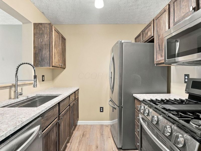 4027 Blendon Grove Way, Unit 45A, Gahanna, OH 43230 Photo 11