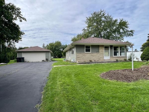 8401 S 36th STREET, Franklin, WI 53132