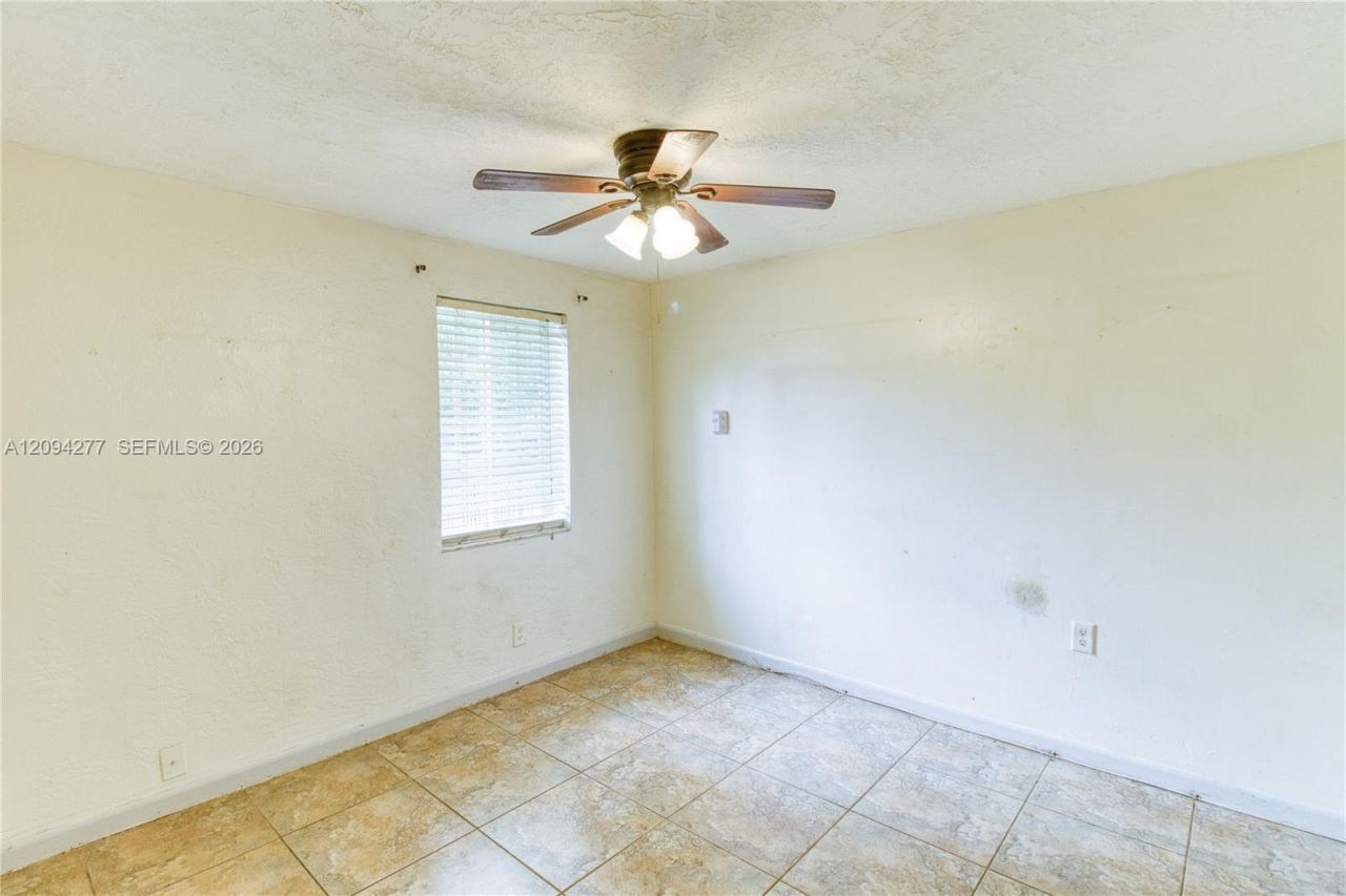 625 Columbus Pkwy, Hollywood, FL 33021 Photo