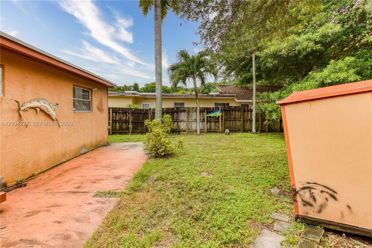 625 Columbus Pkwy, Hollywood, FL 33021 Photo