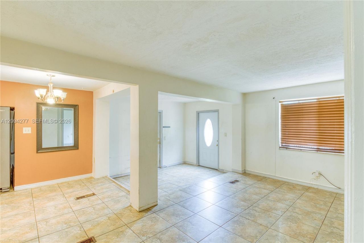 625 Columbus Pkwy, Hollywood, FL 33021 Photo