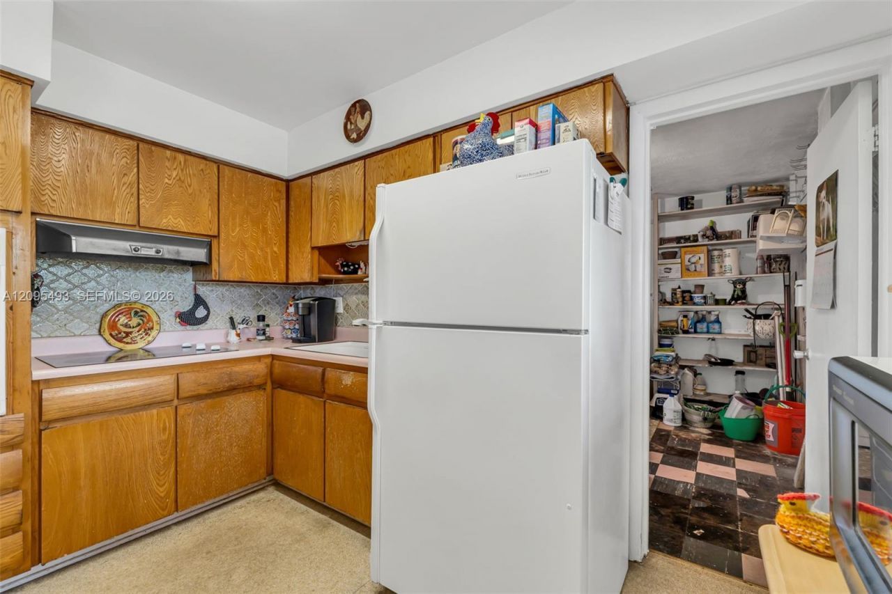 10511 SW 53rd St , Miami, FL 33165 Photo