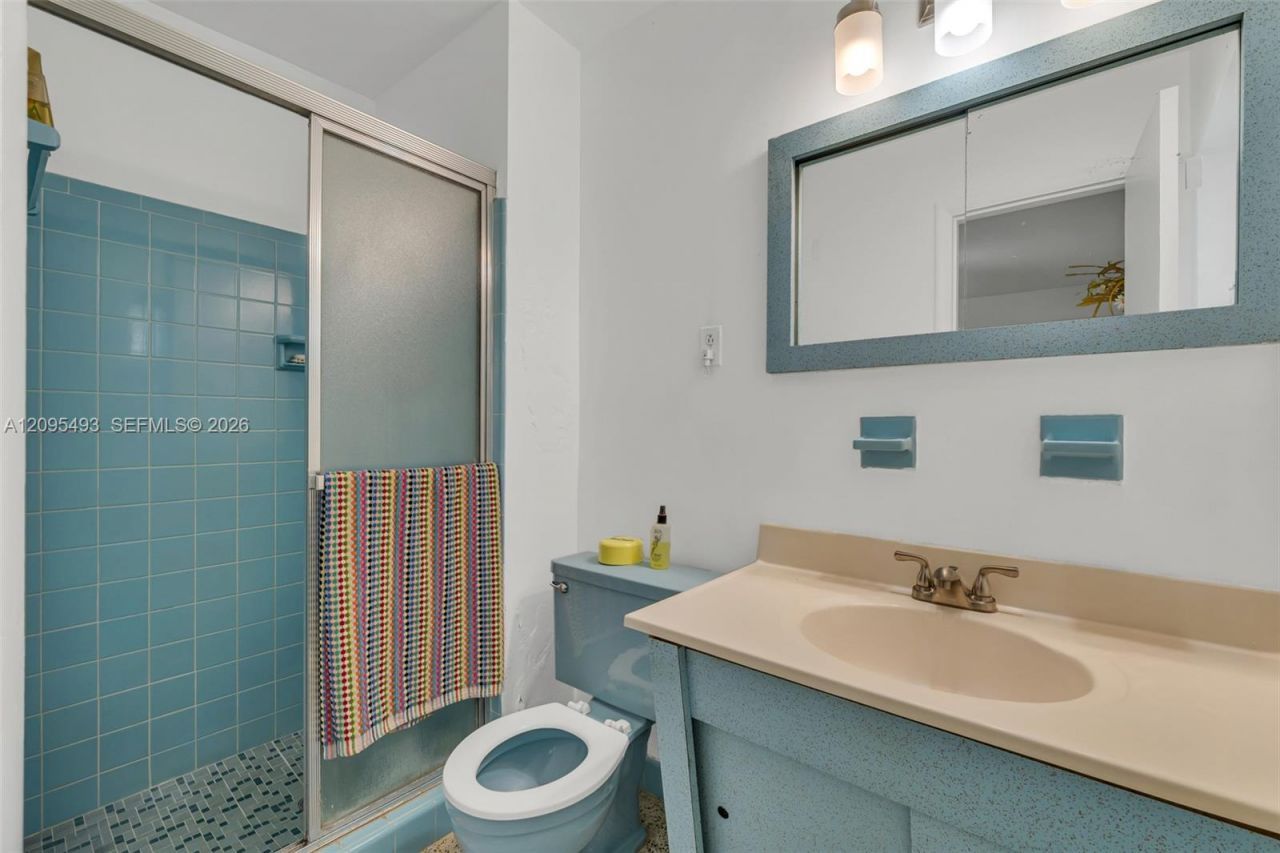10511 SW 53rd St , Miami, FL 33165 Photo
