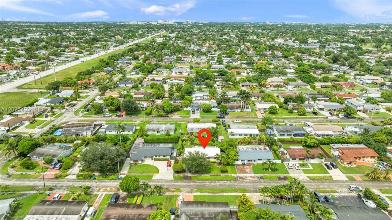 10511 SW 53rd St , Miami, FL 33165 Photo