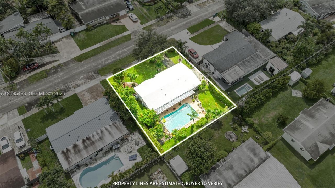 10511 SW 53rd St , Miami, FL 33165 Photo