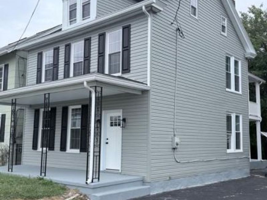 37 E 2nd Street , Waynesboro, PA 17268 Main Photo