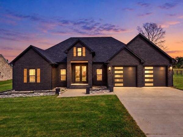 29 republican valley Drive, Greenbrier, AR 72058