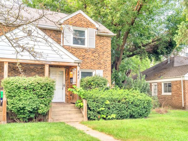 241 Broadmoor Avenue , Munster, IN 46321