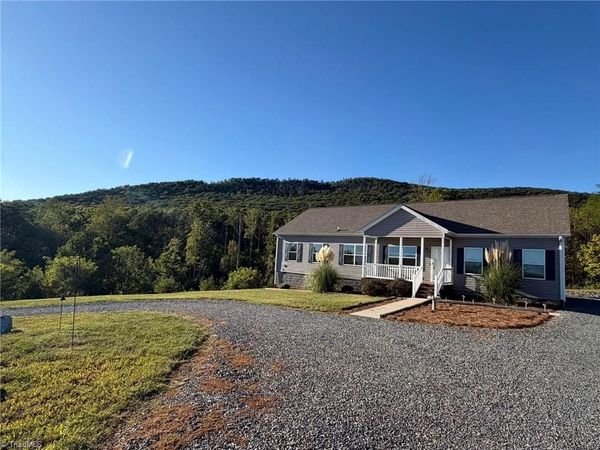 1060 Birdsong Road , King, NC 27021