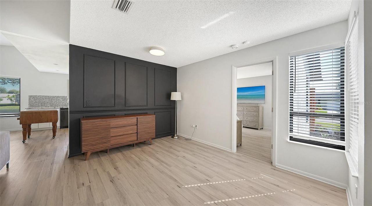 5744 Augusta Circle, Sarasota, FL 34238 Photo