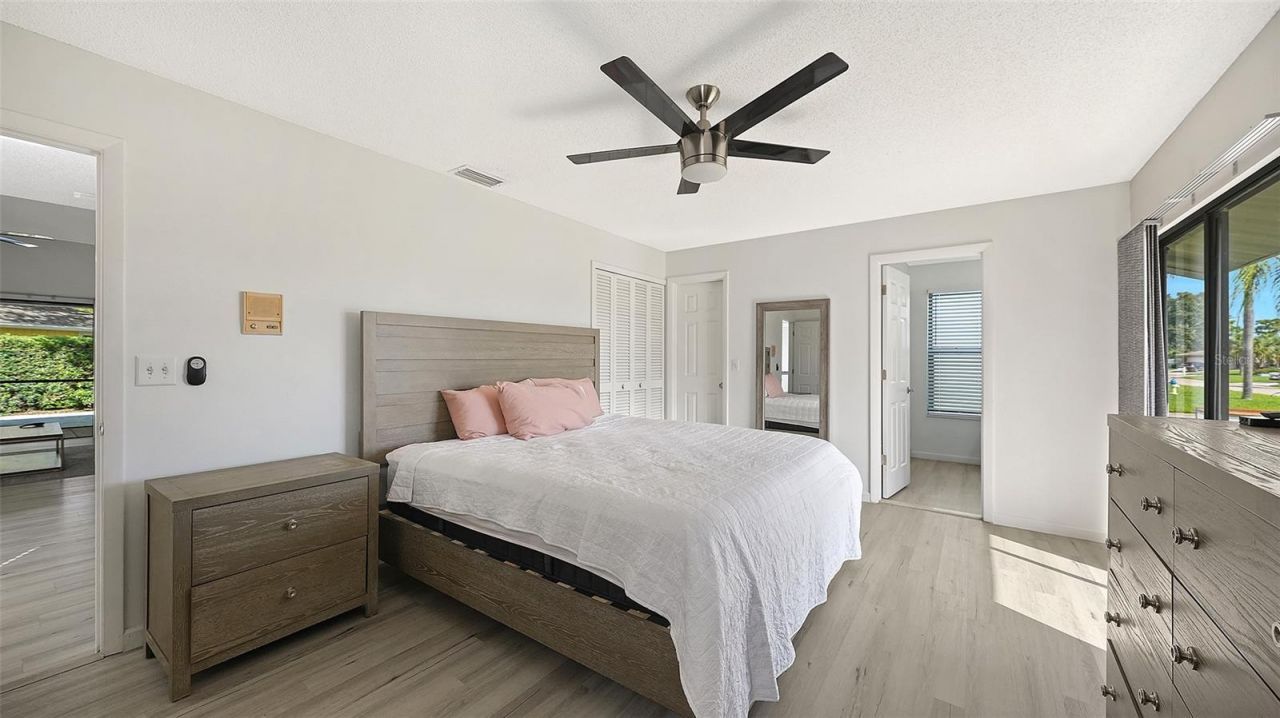5744 Augusta Circle, Sarasota, FL 34238 Photo