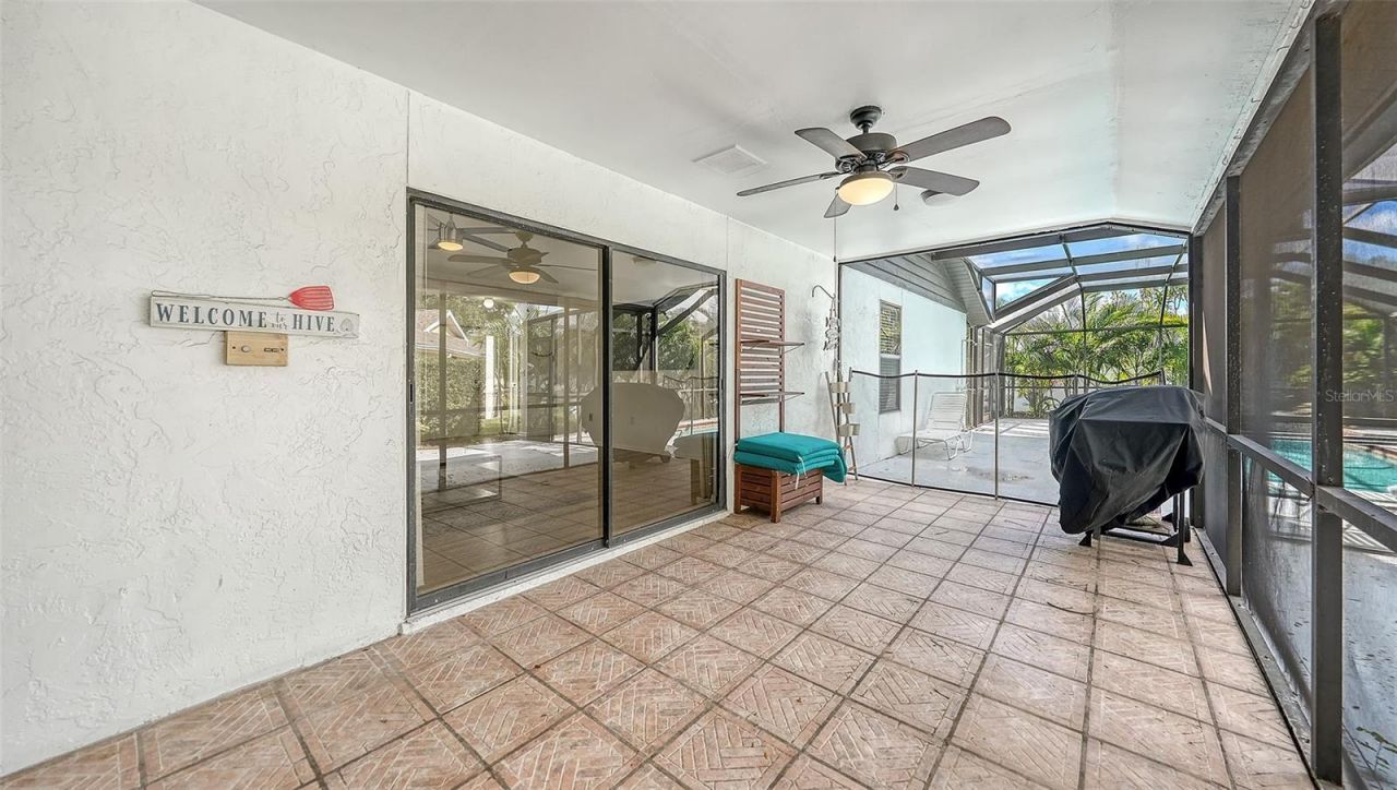 5744 Augusta Circle, Sarasota, FL 34238 Photo