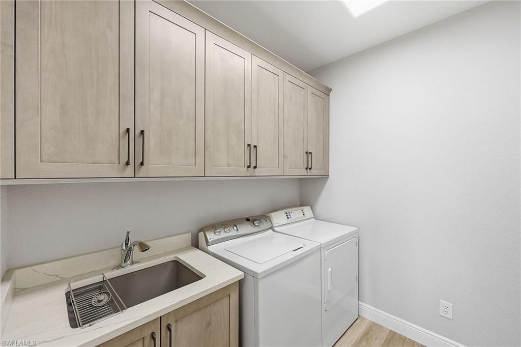 7687 Pebble Creek Cir, Unit 502, Naples, FL 34108 Photo