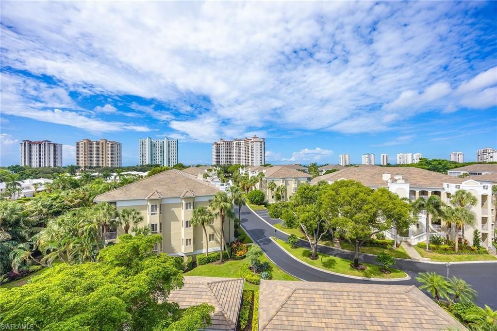 7687 Pebble Creek Cir, Unit 502, Naples, FL 34108 Photo