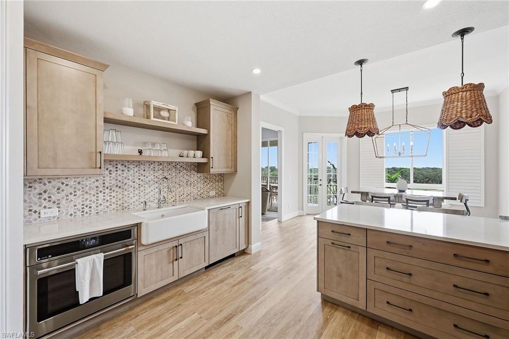 7687 Pebble Creek Cir, Unit 502, Naples, FL 34108 Photo