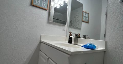4006 Carriebee Ct, North Highlands, CA 95660 Photo