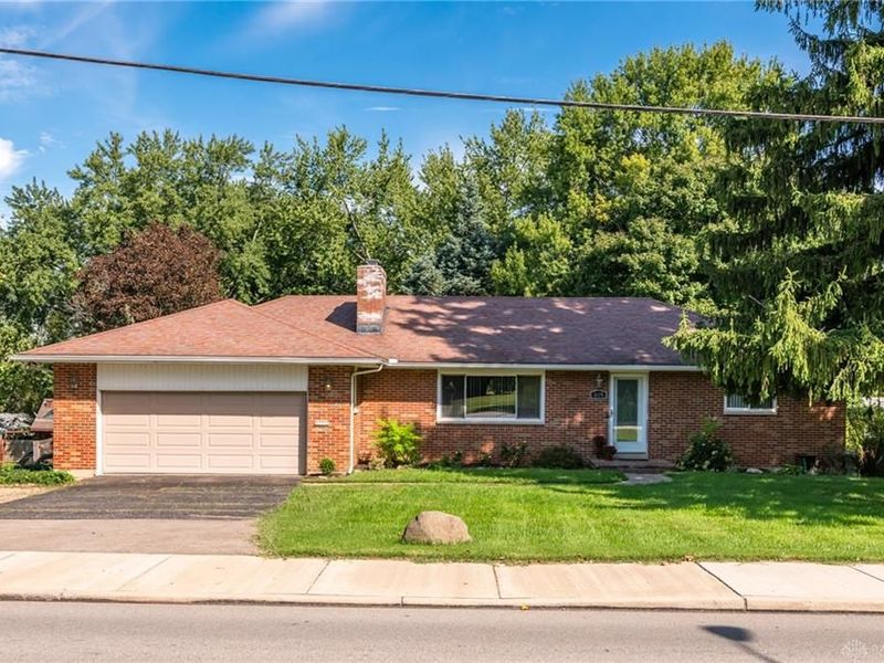 609 E David Road, Kettering, OH 45429 Photo 2