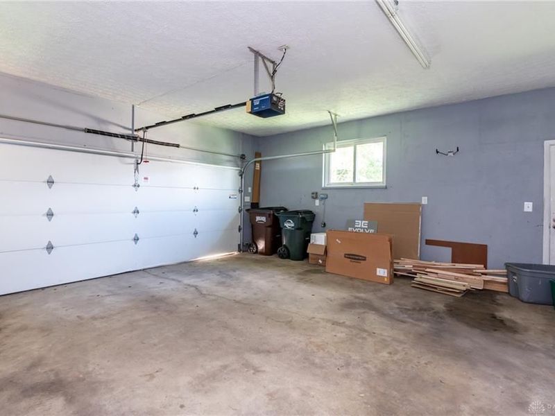 609 E David Road, Kettering, OH 45429 Photo 35