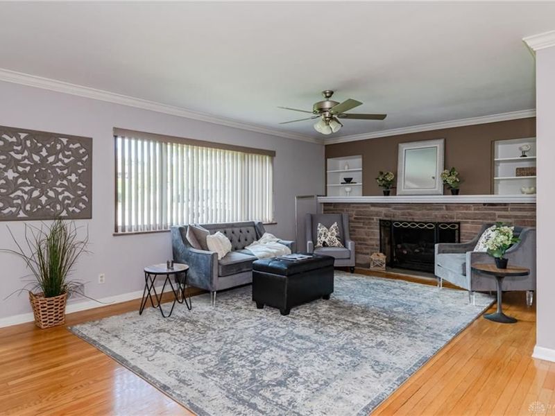 609 E David Road, Kettering, OH 45429 Photo 4