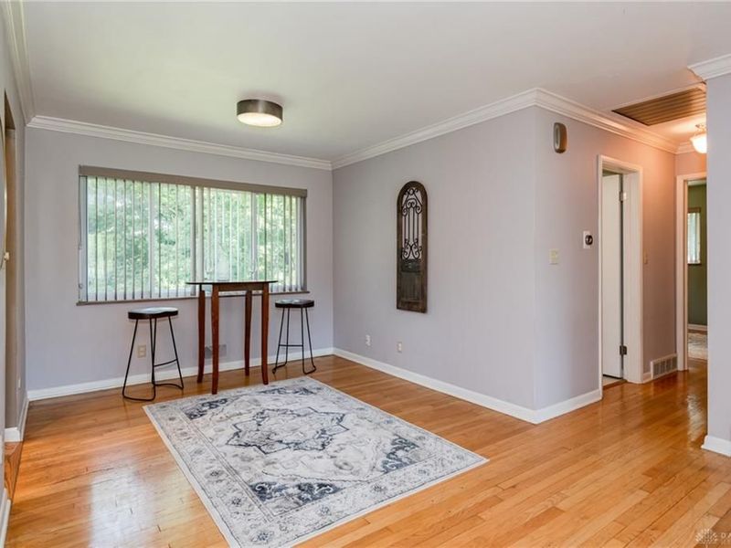 609 E David Road, Kettering, OH 45429 Photo 8