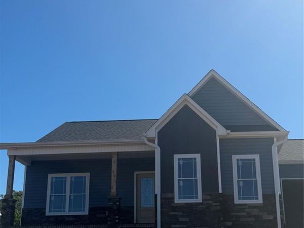 4917 Southview Drive , Hickory, NC 28602