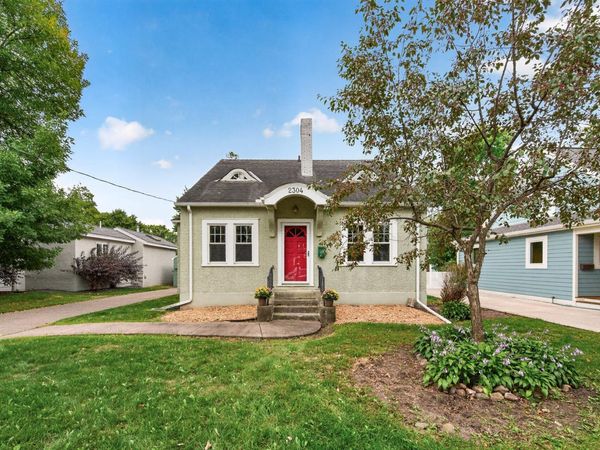 2304 6th Street, White Bear Lake, MN 55110