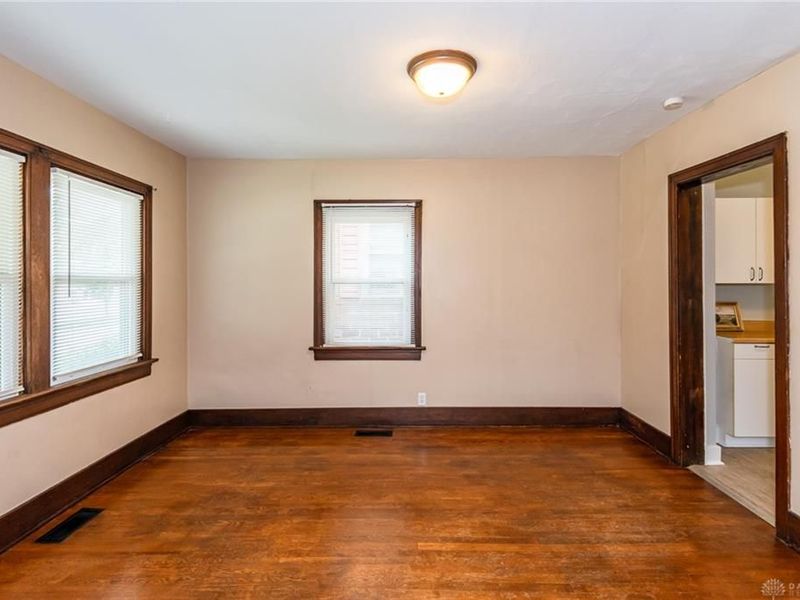 2316 S Dixie Drive, Kettering, OH 45409 Photo 10