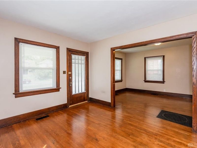 2316 S Dixie Drive, Kettering, OH 45409 Photo 7