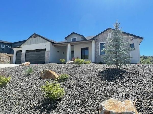31009 N Swire Green Way, Unit 823, Eagle, ID 83714