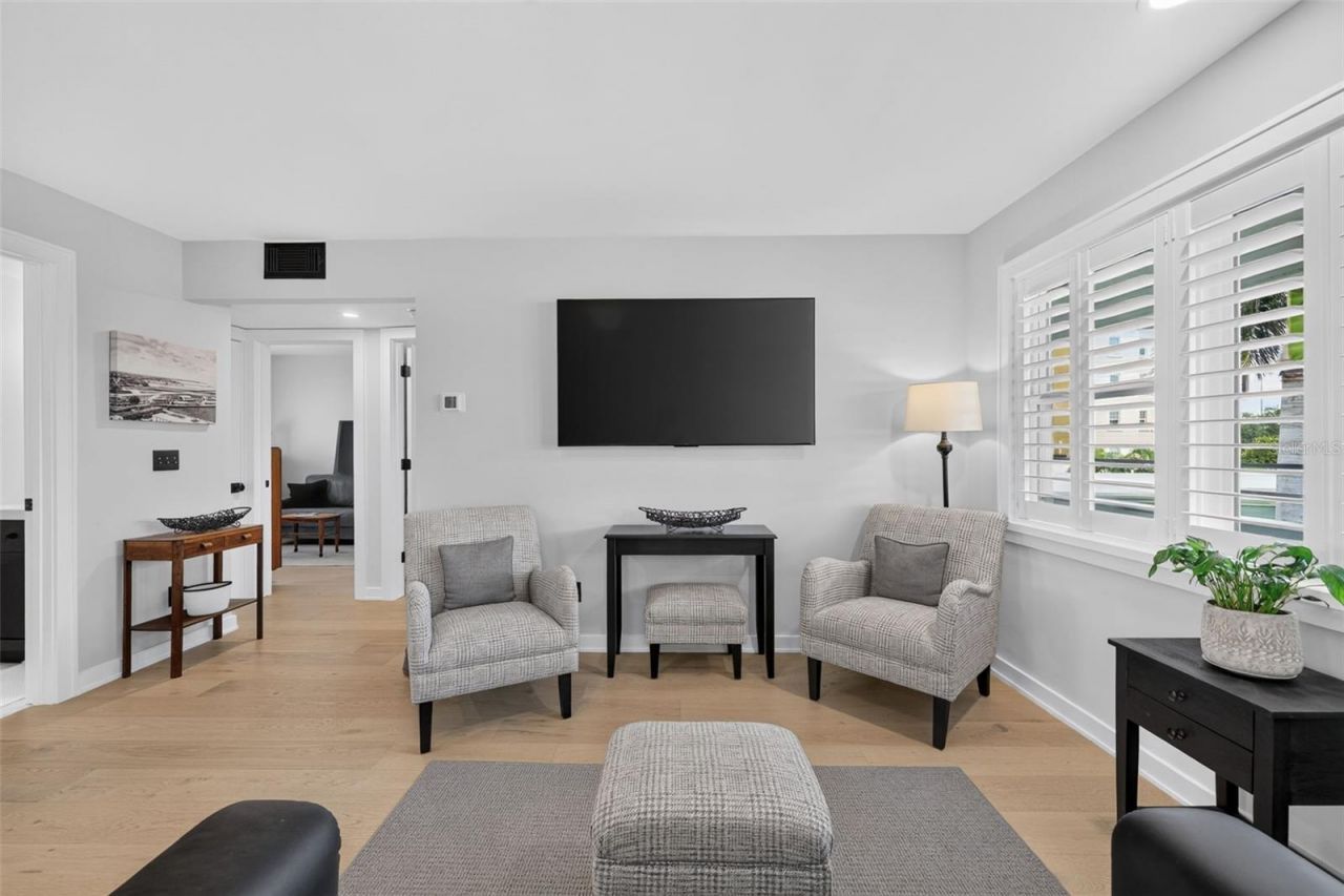 491 1st Street S, Unit 315, Saint Petersburg, FL 33701 Photo