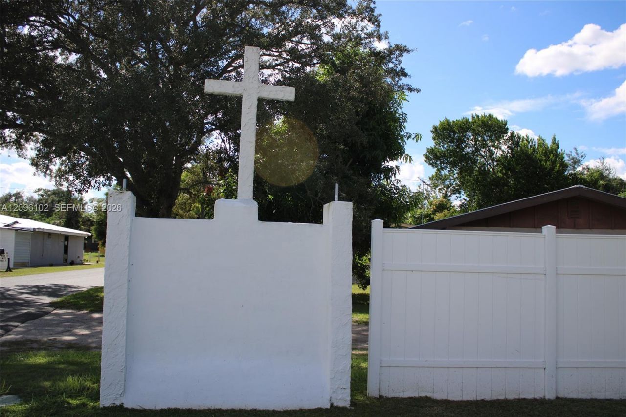 214 Geese St , Avon Park, FL 33825 Photo