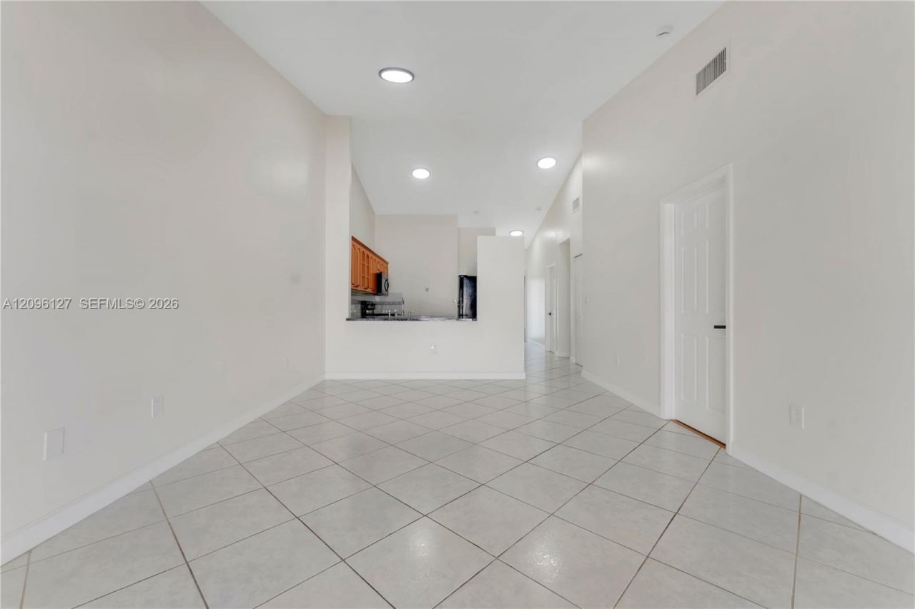 14725 SW 60th Ter, Miami, FL 33193 Photo