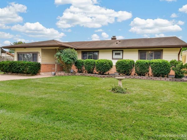 543 Germaine Lane , Elk Grove Village, IL 60007