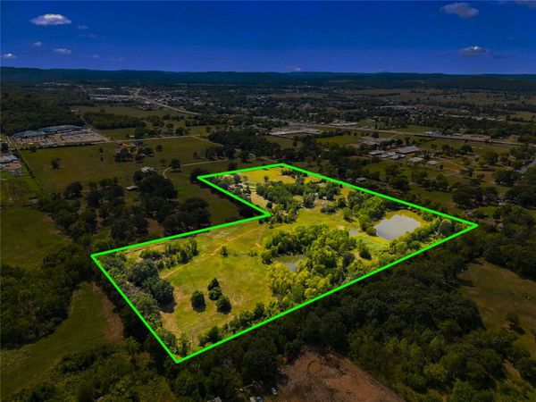 81625 S 4715 Road , Stilwell, OK 74960