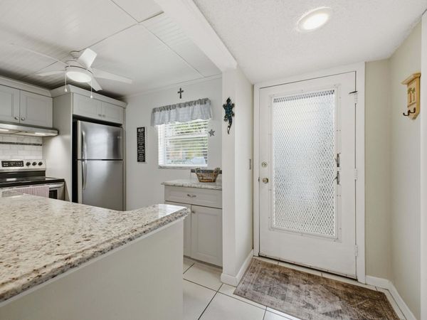 2620 NE 1st Court, Unit 1050, Boynton Beach, FL 33435