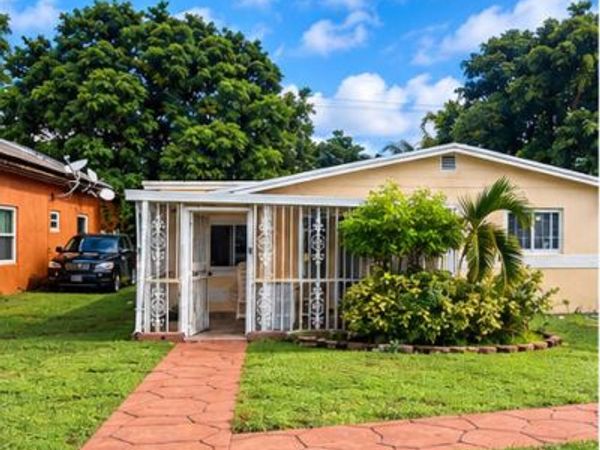 4301 SW 28TH Street, West Park, FL 33023