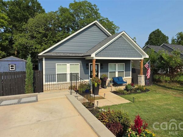 1007 S Ridge Avenue, Kannapolis, NC 28083